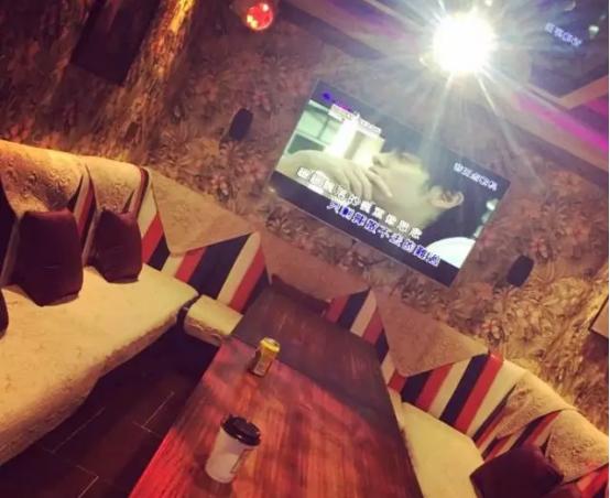 武汉市的轰趴馆,武汉威廉古堡别墅轰趴馆