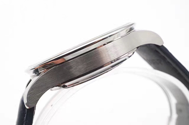 zf厂万国葡计新老款区别,zf厂万国葡7和葡计哪个好看