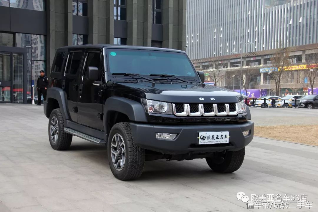 北京jeep越野所有车型bj40l,北汽bj40最高级版的内饰和外观
