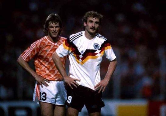 06年德国队红色客场球衣,德国队球衣客场2014