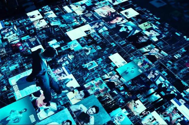 开场15分钟,两个大反转,网友:韩国导演太调皮