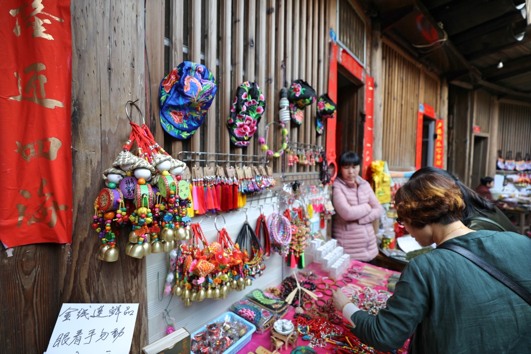 导游讲解漳州南靖土楼怀远楼视频,南靖土楼和云水谣怀远楼