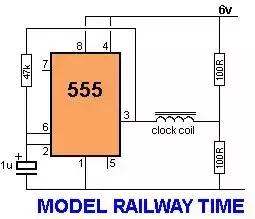画出的555定时器电路引脚图,用555定时器构成双向流水灯电路图