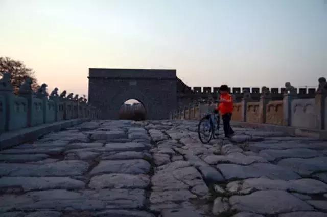 水映京城:千年古都水之梦