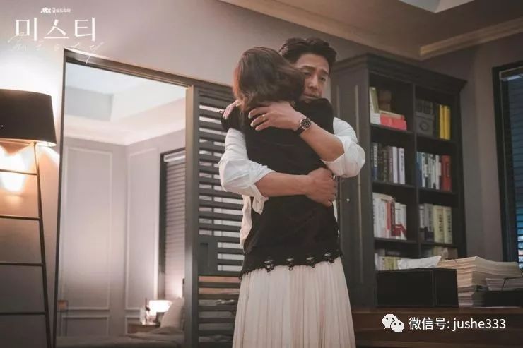 揭秘今冬最新流行的时尚品牌 (最受年轻人欢迎的快时尚品牌)