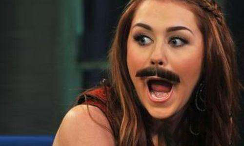 16岁女生没来大姨妈怎么回事,17岁女生没来大姨妈21天