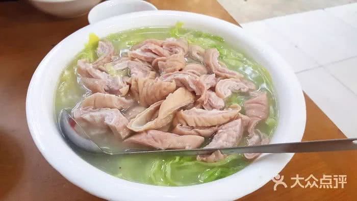 藏在成都的二十家苍蝇馆子,又破又小的火锅店