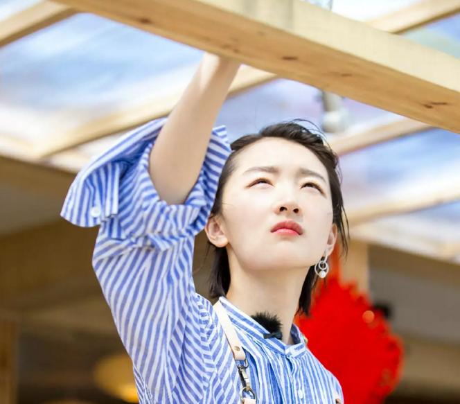 井柏然周冬雨马思纯,马思纯周冬雨七月与安生视频