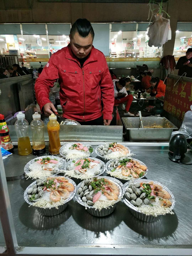 小本生意烤鸡腿鸭腿月入过万,小本生意烧烤挣钱吗