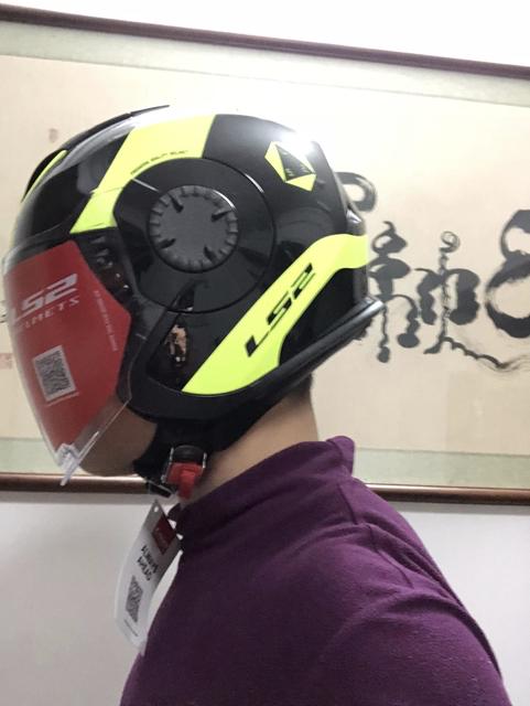 摩托车头盔开箱视频怎么拍,摩托车头盔双镜片开箱