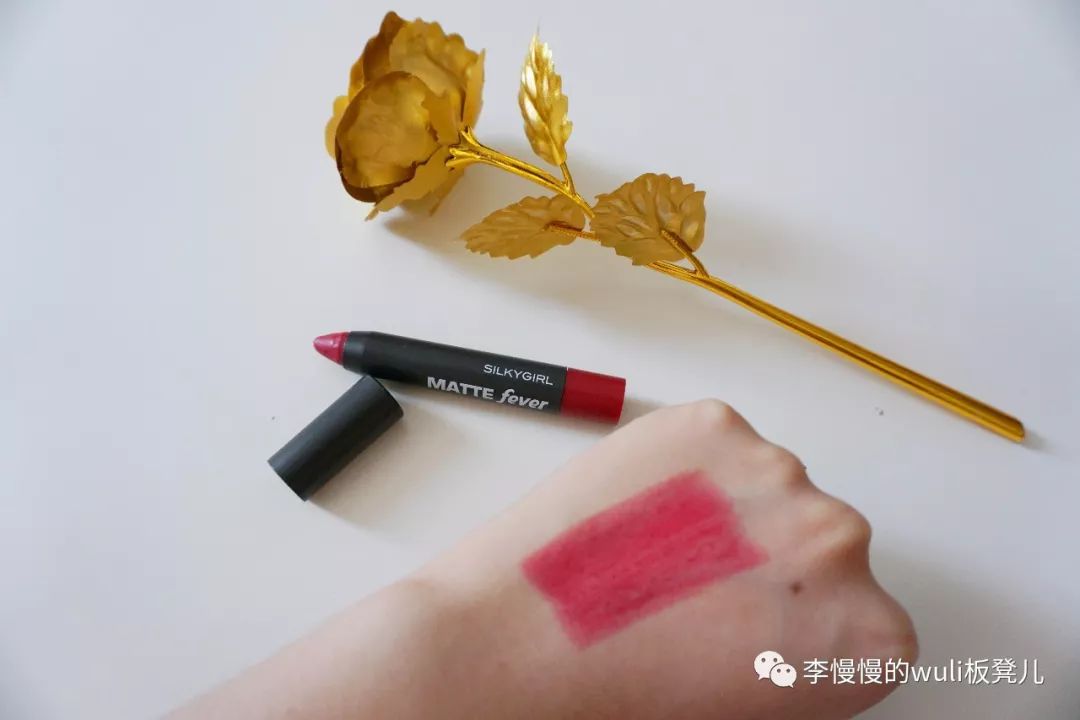 春季彩妆必买清单推荐女生,春季彩妆必买清单推荐