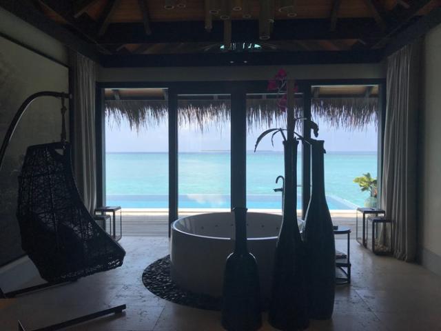 马尔代夫过渡酒店推荐,马尔代夫两大两小酒店推荐