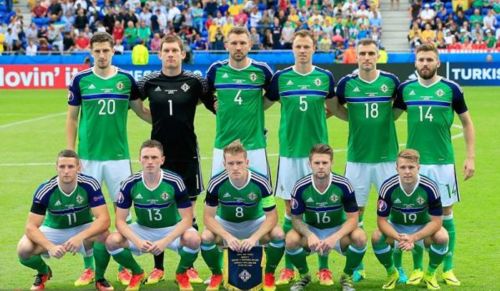 中国国足vs韩国队比分预测,中国队vs捷克名单