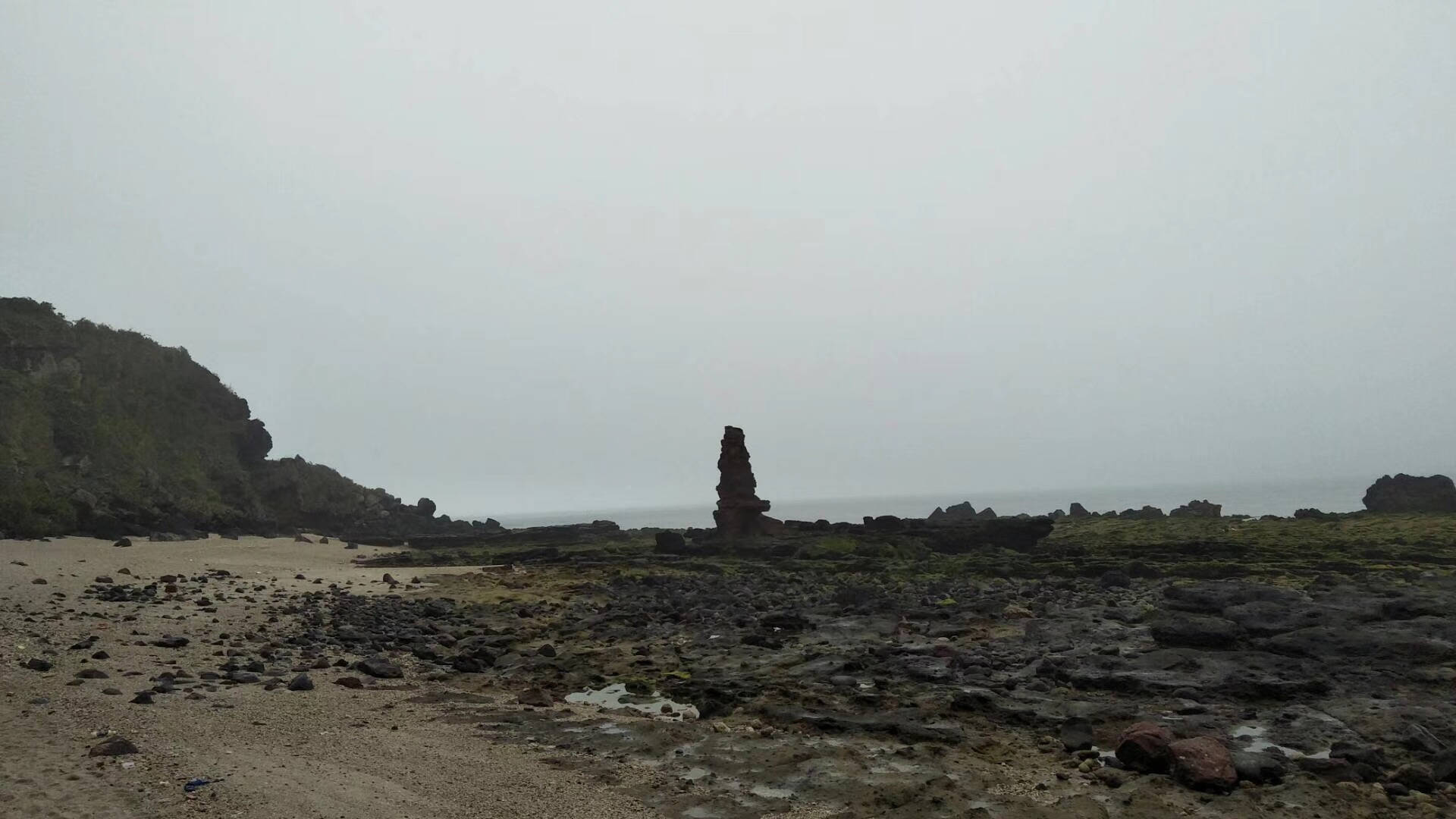 儋州最美海湾古盐田,海南儋州龙门激浪五彩湾