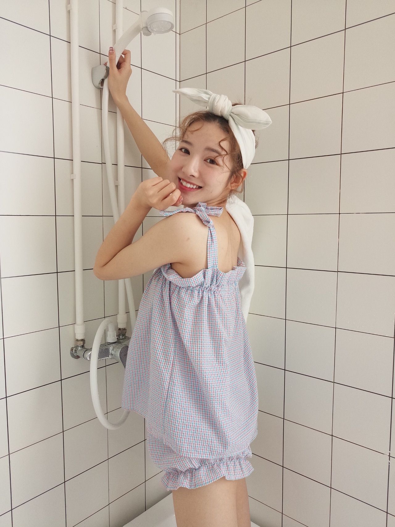 还在用沉重的单反约片？摄影师们已经开始用美图手机拍私房照了