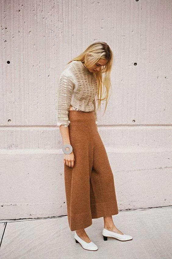 奶奶鞋为什么火的一塌糊涂,最近很火的奶奶鞋