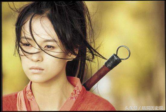 吕布与貂蝉最后一个不合理在哪里,吕布到底爱不爱貂蝉