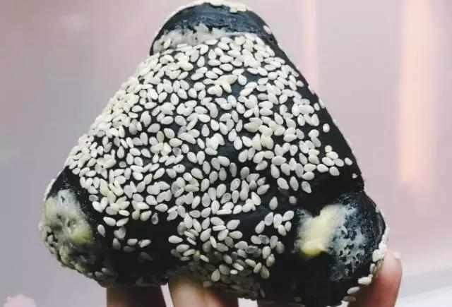 盘点面包｜给仇人一块这样的面包，你猜会发生什么？