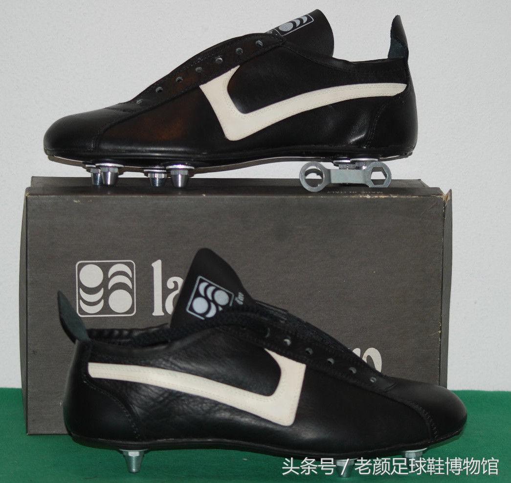 堪比足球鞋的运动鞋,无印良品是不是大牌