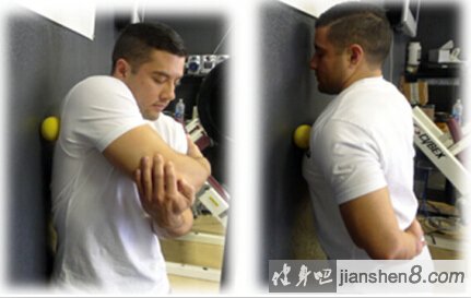 翼状肩的危害与矫正,翼状肩的快速有效改善动作