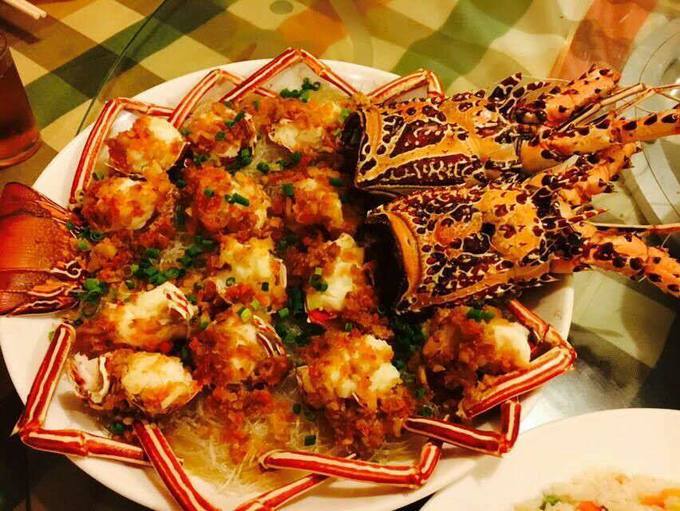 宝贝喜欢小金鱼,宝贝喜欢玩水