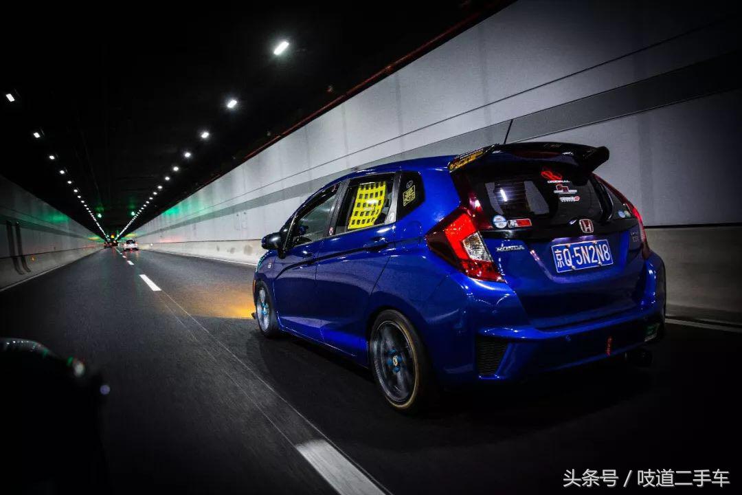 10年的二手超跑还值不值得入手,180万最能入手的二手超跑