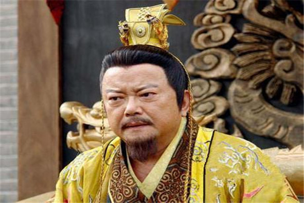 这位儿子太不孝要把亲妈嫁给别人丈母娘还被他抽了100鞭子