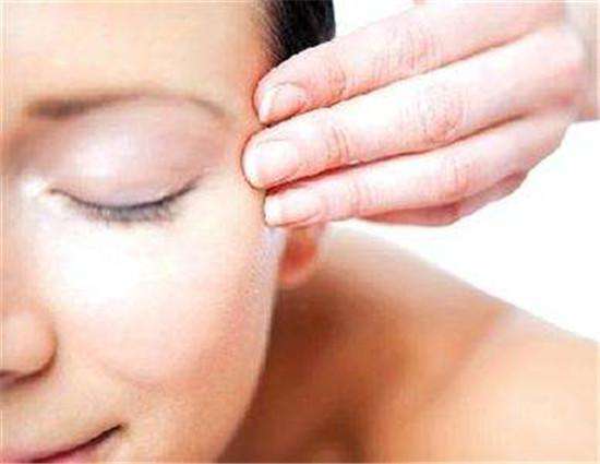 眼霜怎么使用才是正确的方法,如何使用眼霜的正确用法