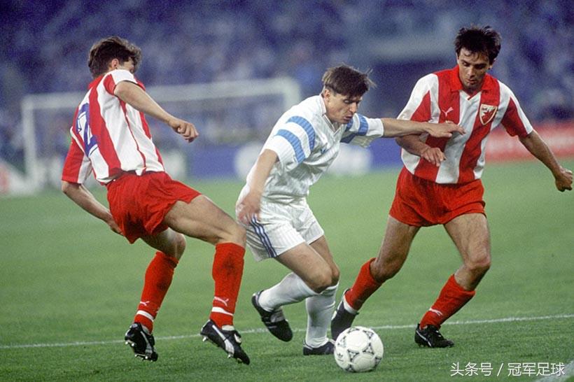 曾经辉煌的罗马尼亚足球,多次拿到欧冠冠军的球队