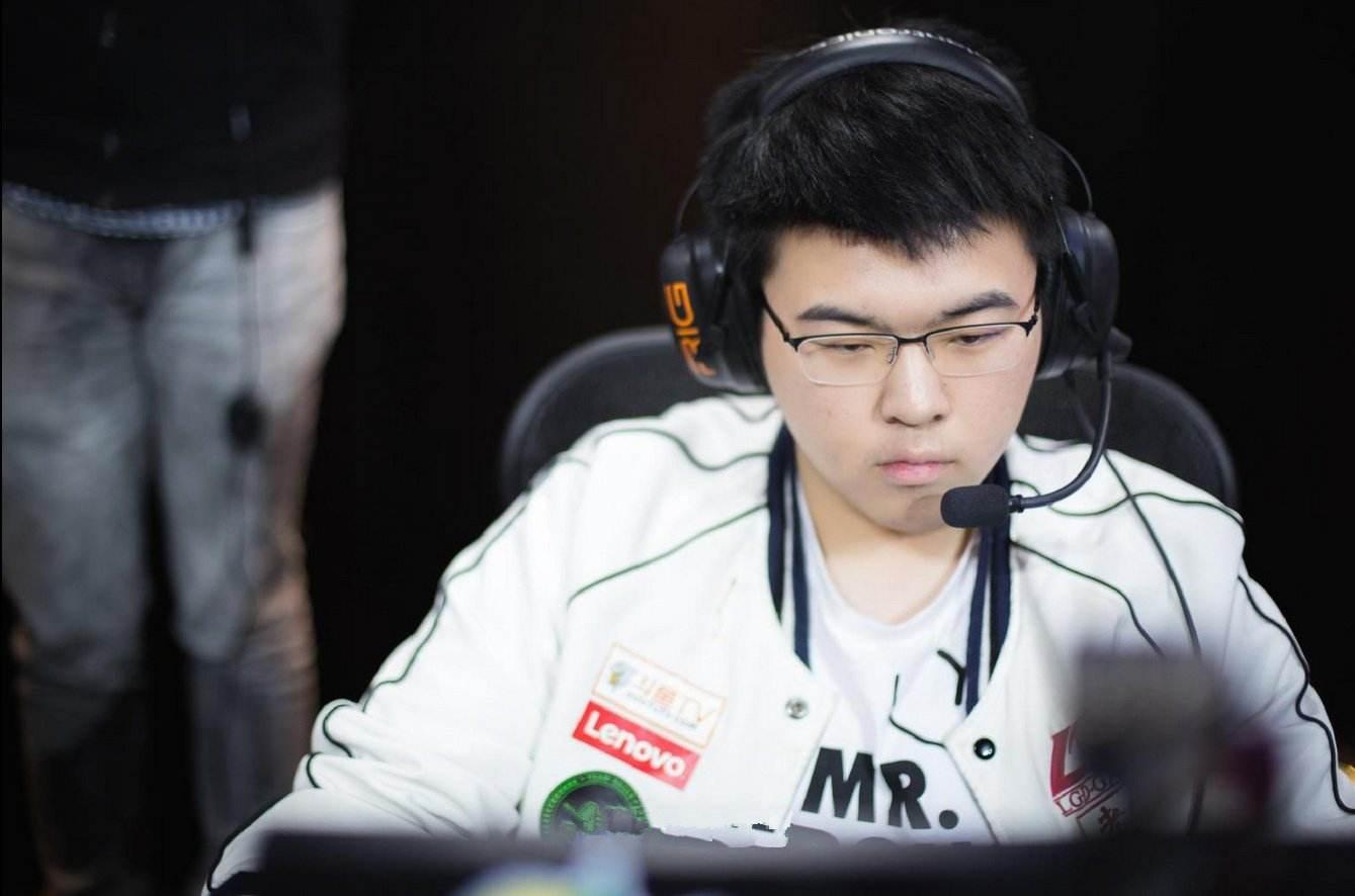 韦神致敬,韦神告别英雄联盟了吗