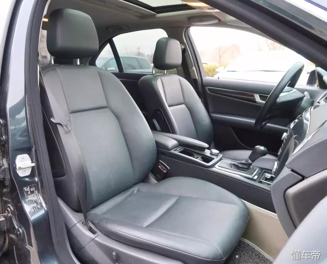 奔驰c级260l2022款,最强奔驰大型suv