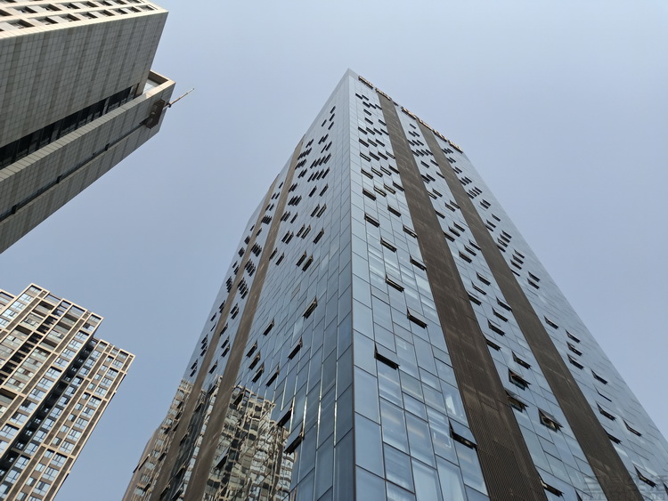 oppor15值得购买的3大理由,oppor15和oppor15标准版哪个好