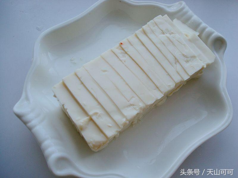 豆腐这样做,滑嫩又开胃,上桌就光盘,这做法第一次见