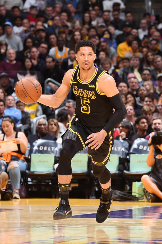 勒布朗最新战靴,勒布朗创造纪录