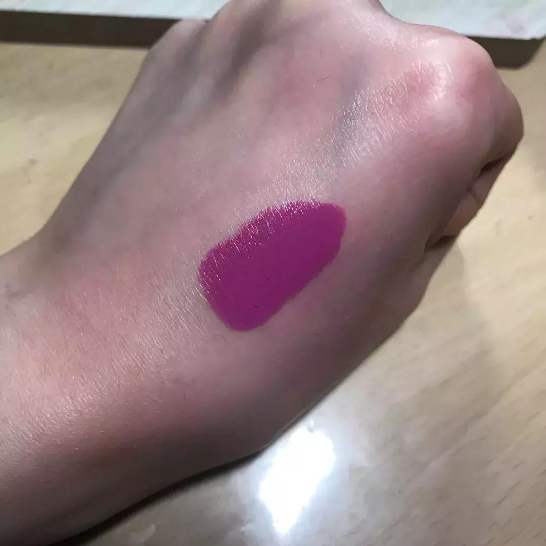 黄皮适合的奶杏色口红推荐,小蛮腰口红色号推荐黄皮