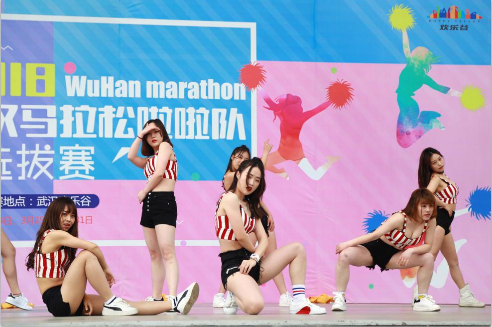 华侨城曳舞大赛,华侨城战神联盟表演