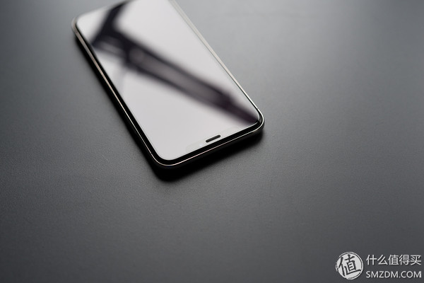 iphone手机一般推荐什么钢化膜,iphone手机原装膜好还是钢化膜好