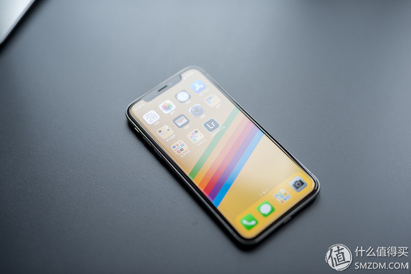 iphone手机一般推荐什么钢化膜,iphone手机原装膜好还是钢化膜好