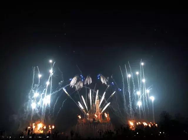 上海迪士尼旅游攻略带孩子,上海迪士尼小镇停车攻略