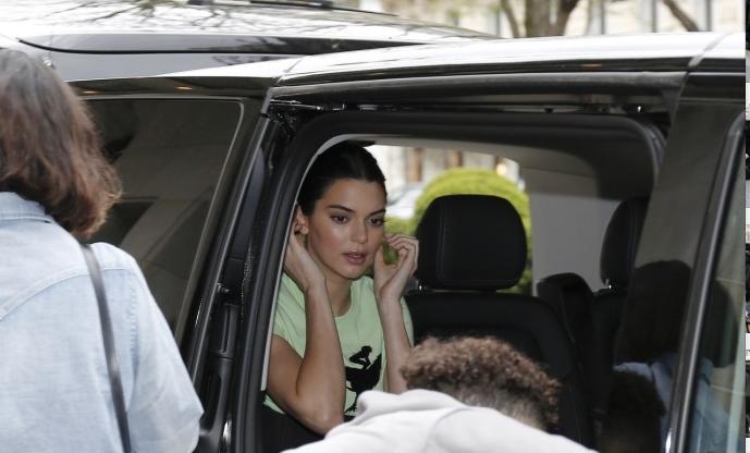 kendalljenner肯豆秀,kendalljennerinstagram