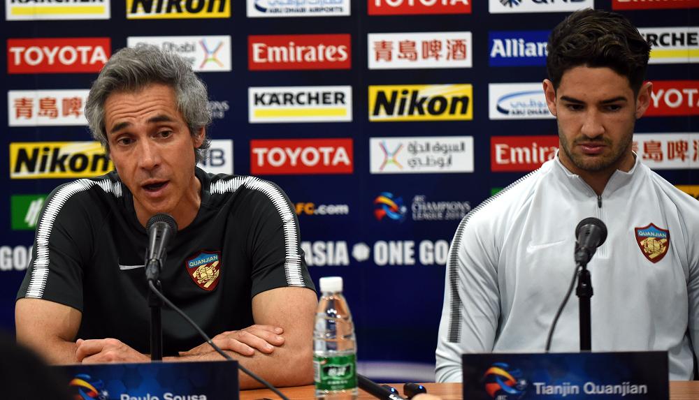 亚冠上港逆转悉尼首发,权健上港中超比赛直播吗