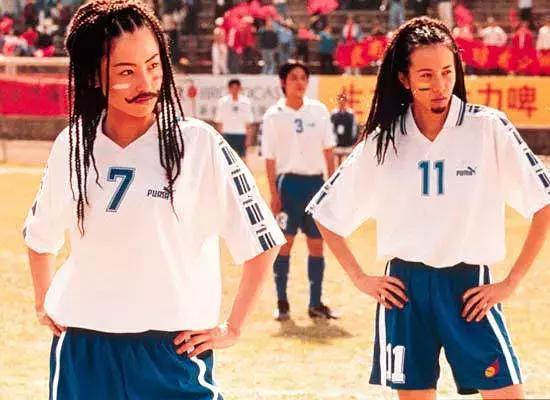 世界最经典的十大足球进球,世界十大经典足球视频