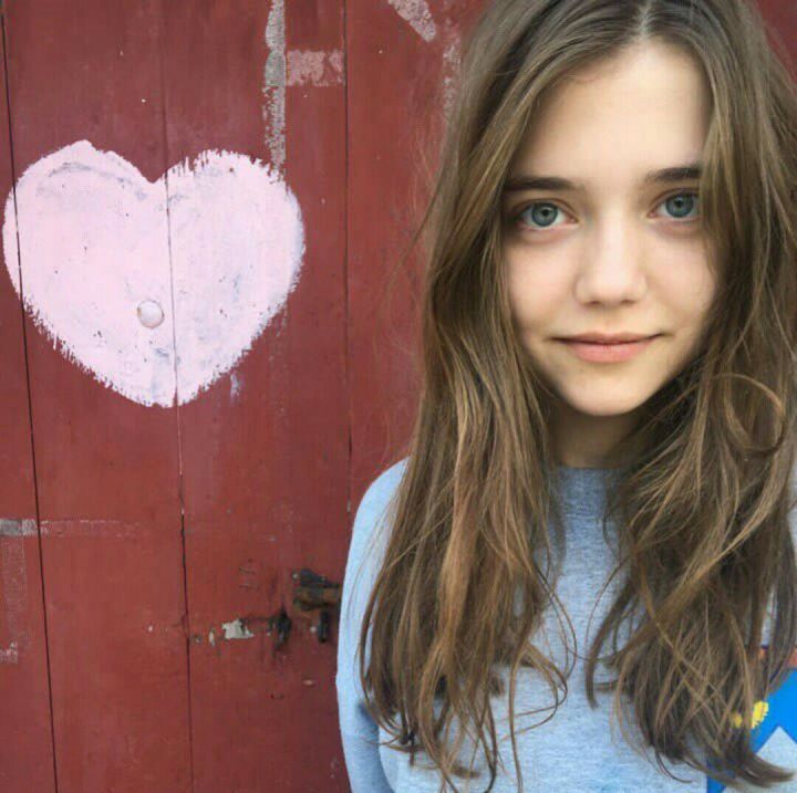 俄罗斯的女人为什么那么好看,俄罗斯的女人很好看英语怎么说