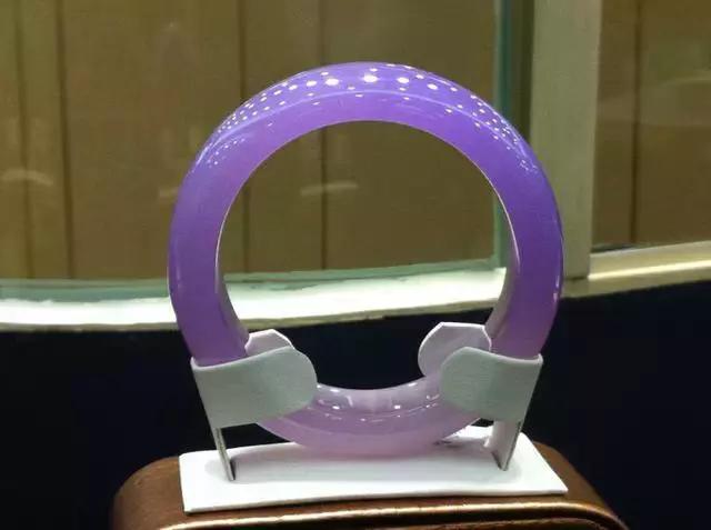 最美的翡翠玉手镯,最美玉手镯各种款式