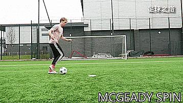 50种个人足球技巧训练,100个足球过人技巧gif