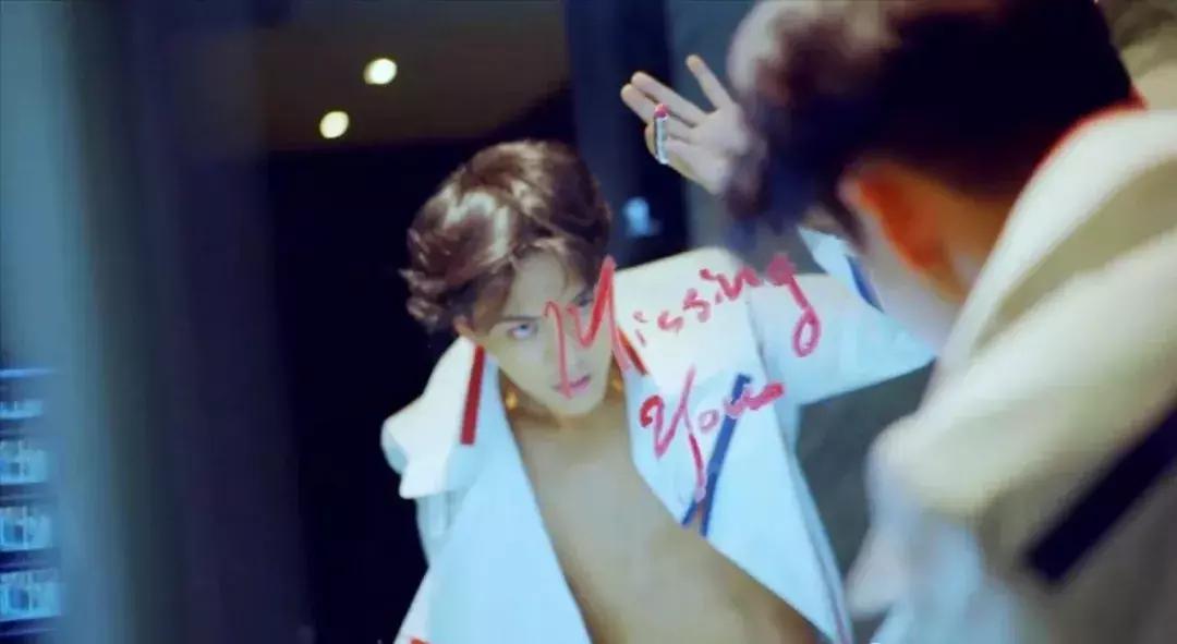 什么口红显白又减龄又持久,显白口红男生