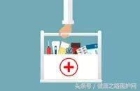 长在嘴边上的痘痘什么原因,嘴边长痘痘然后嘴肿了