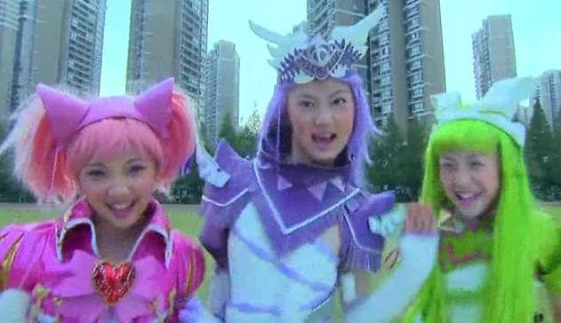 舞法天女和巴啦啦小魔仙穿帮镜头,舞法天女vs巴啦啦小魔仙