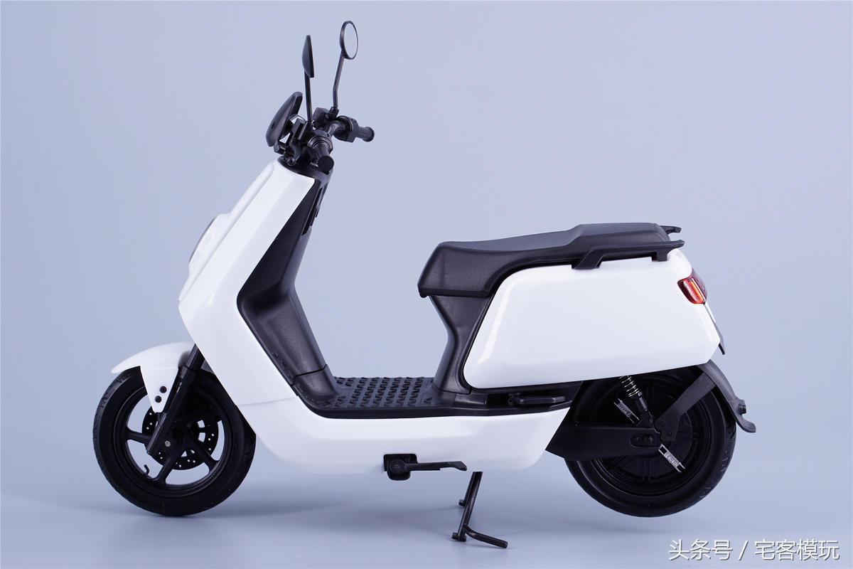 小牛电动车n1s动力版多少ah,76v100a小牛n1s尺寸