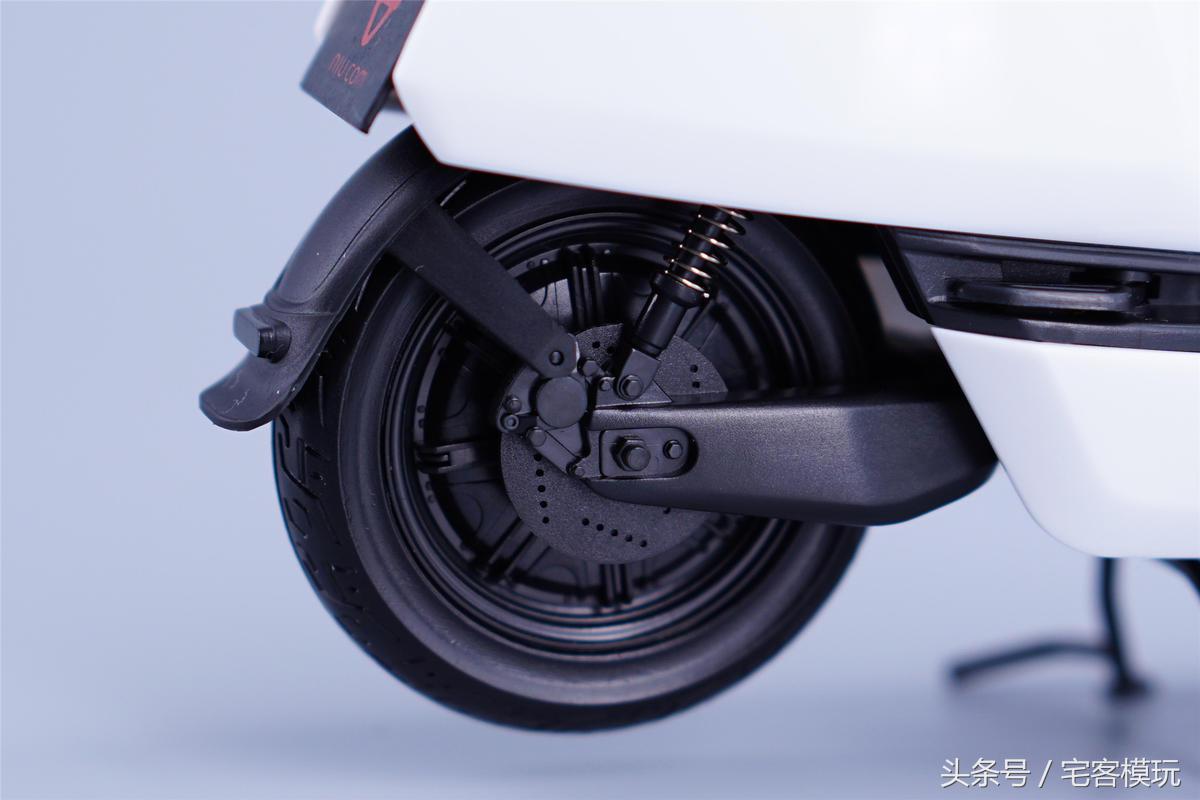 小牛电动车n1s动力版多少ah,76v100a小牛n1s尺寸